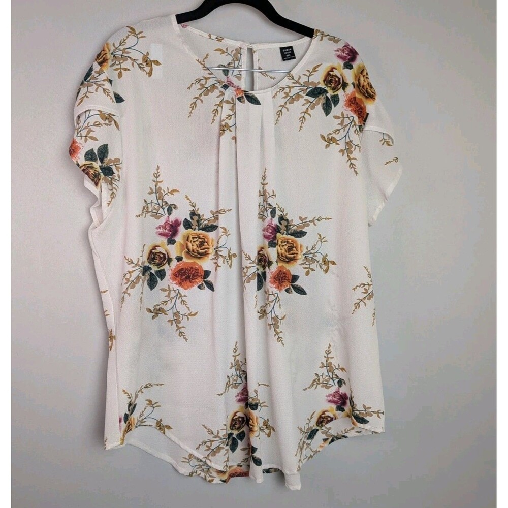 Shein Curve Floral Top Size 3XL Blouse